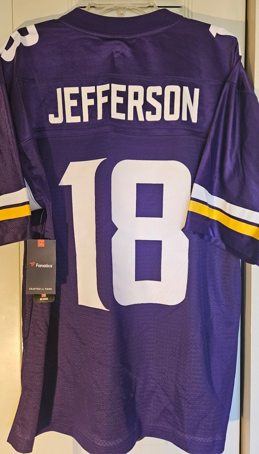 Justin Jefferson Minnesota Vikings Pro Line Men's Large Jersey (New w/tags)