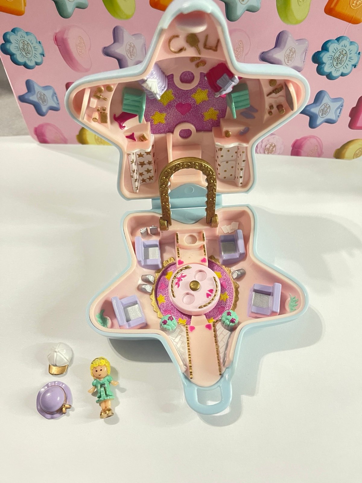 Vintage Polly Pocket 1992 Fashion Fun, complete!