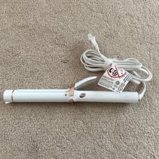 T3 singlepass curling iron 1.25”