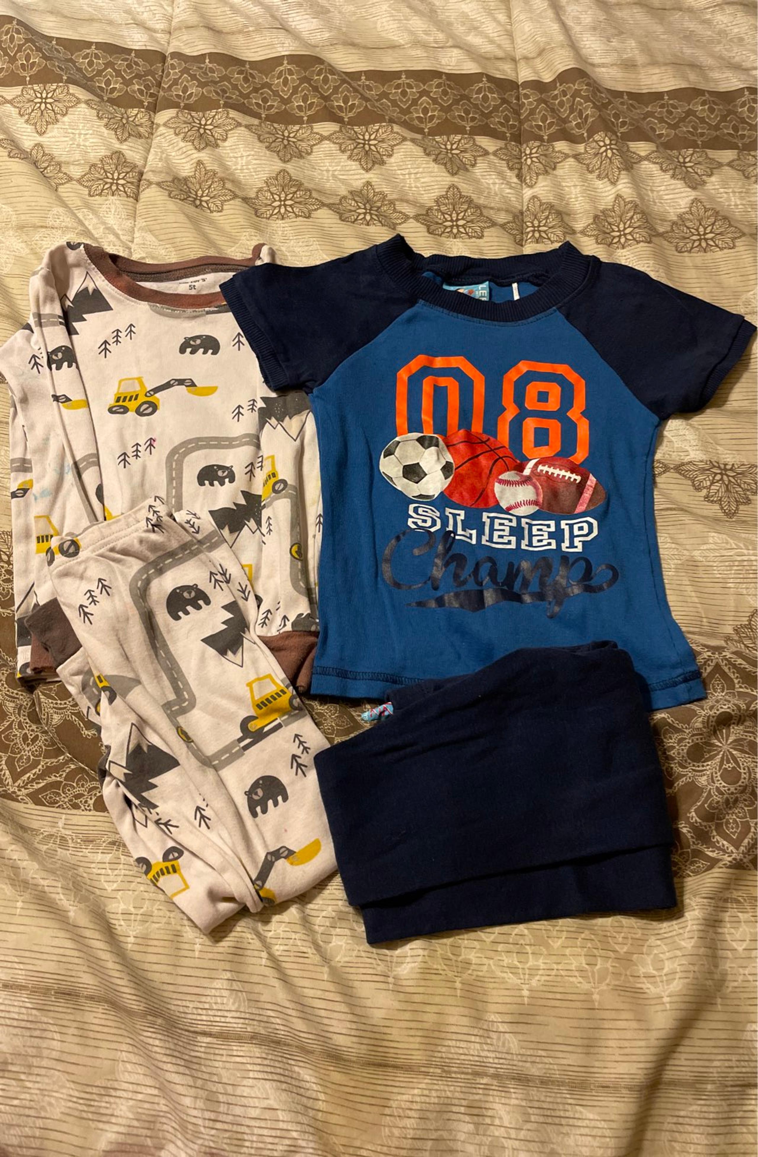 boys pajamas
