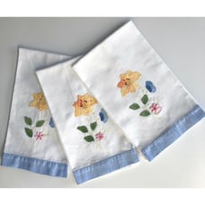 Vintage Hand Embroidered Trapunto 3 Guest / Tea Towels Floral Finger Tip