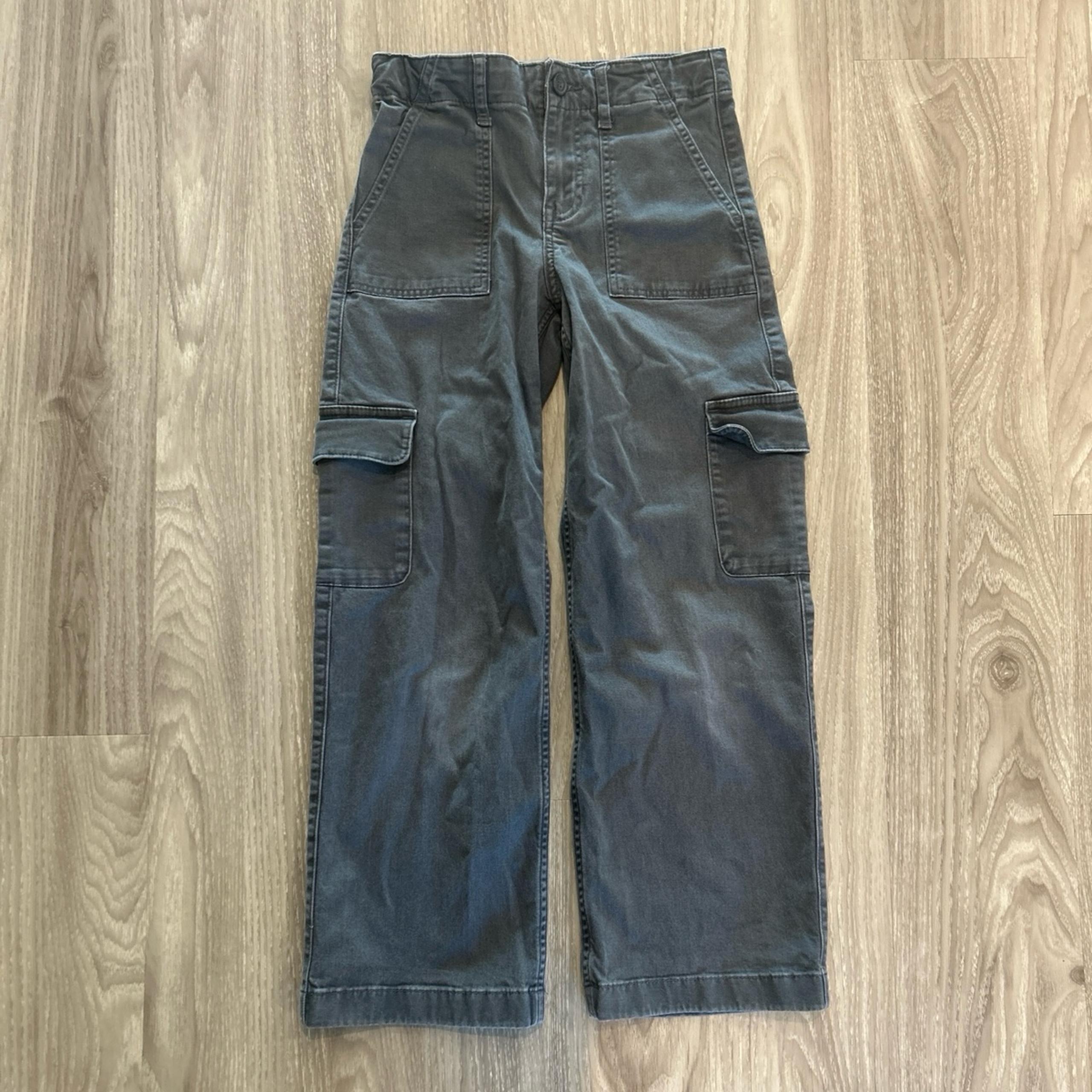 Abercrombie Kids Cargo Pants (Size 9/10 Regular)