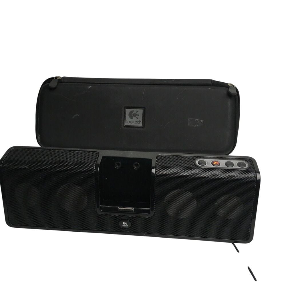 Logitech mm50 Portable Speaker System With Case