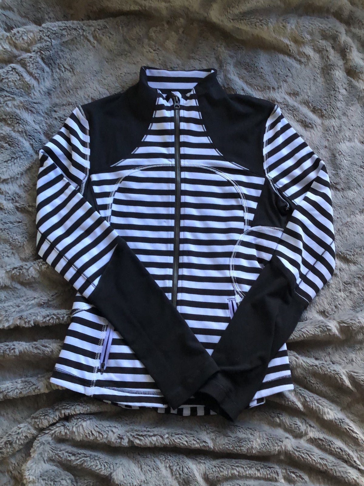 LULULEMON Forme Jacket
