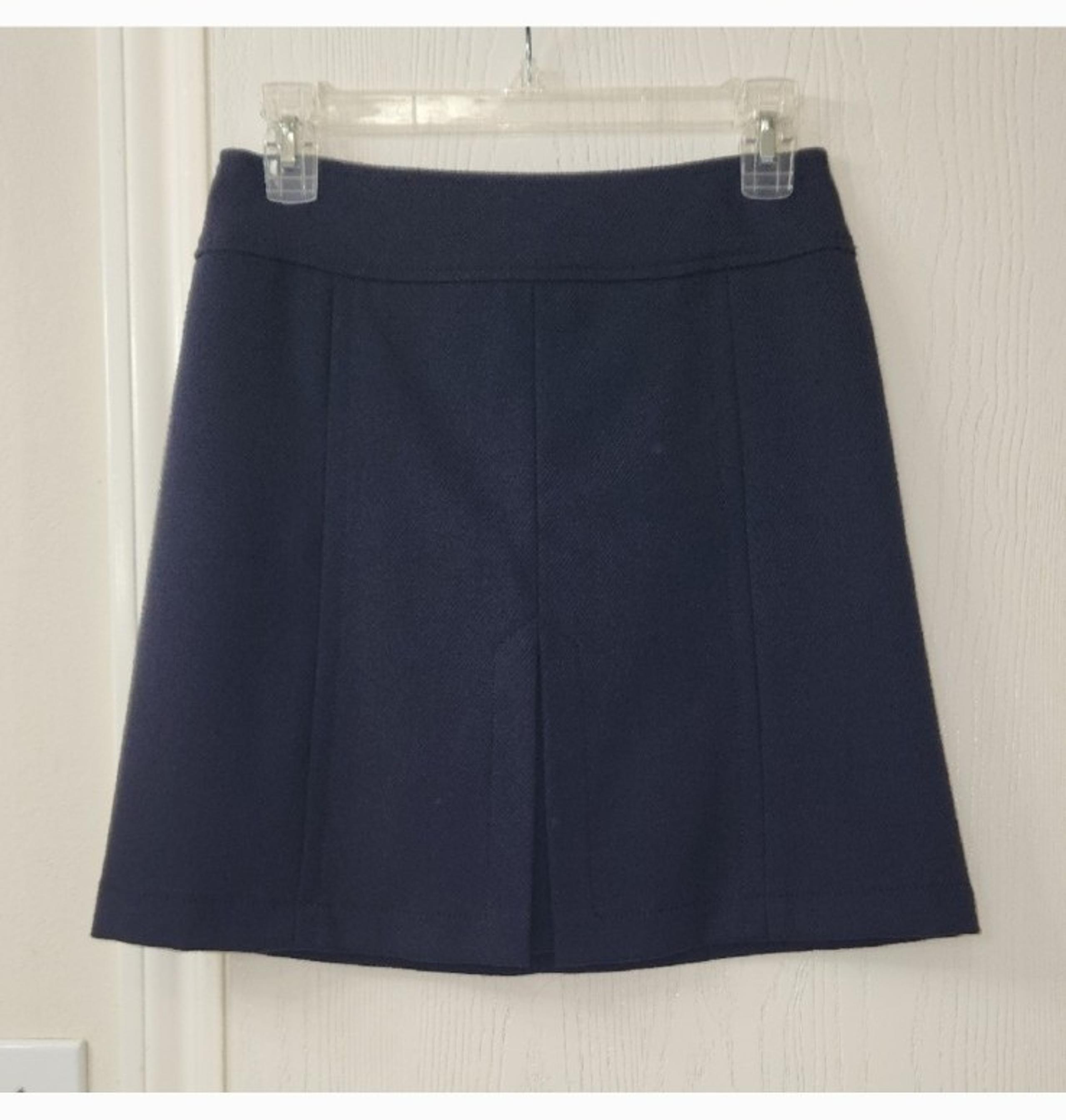 Ann Taylor LOFT A-Line Pleated Front Split Above the Knee Skirt Size 0 GUC
