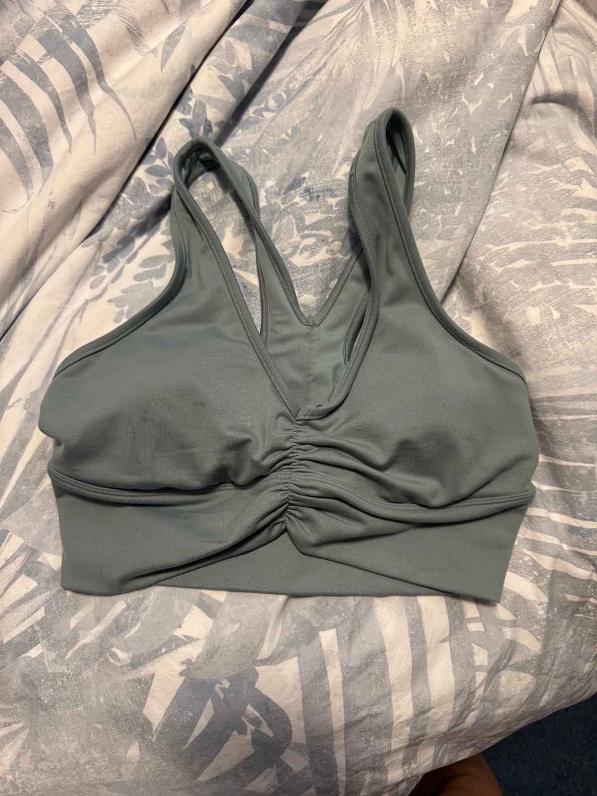 Alo yoga wild thing bra medium