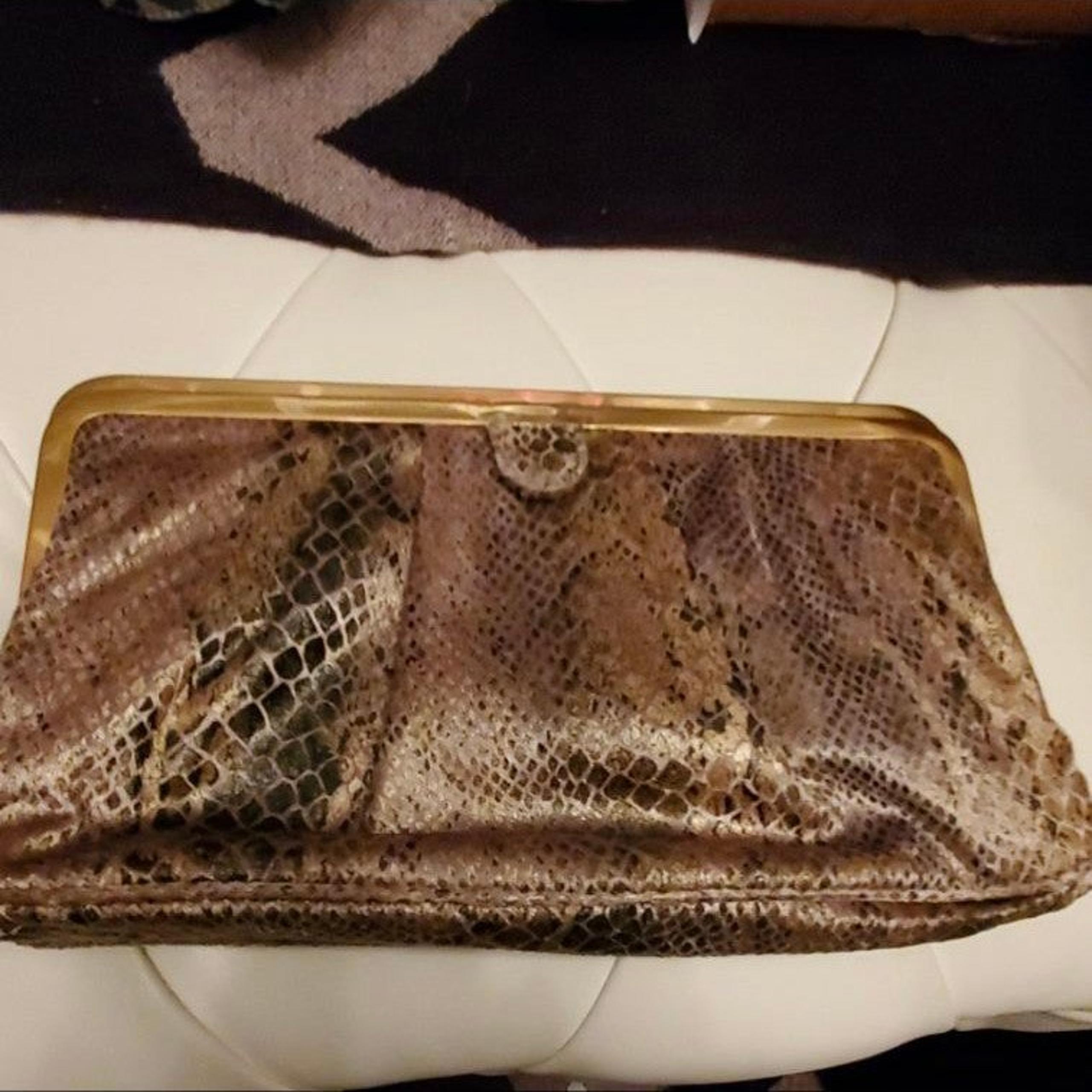 Maxx New York clutch bag