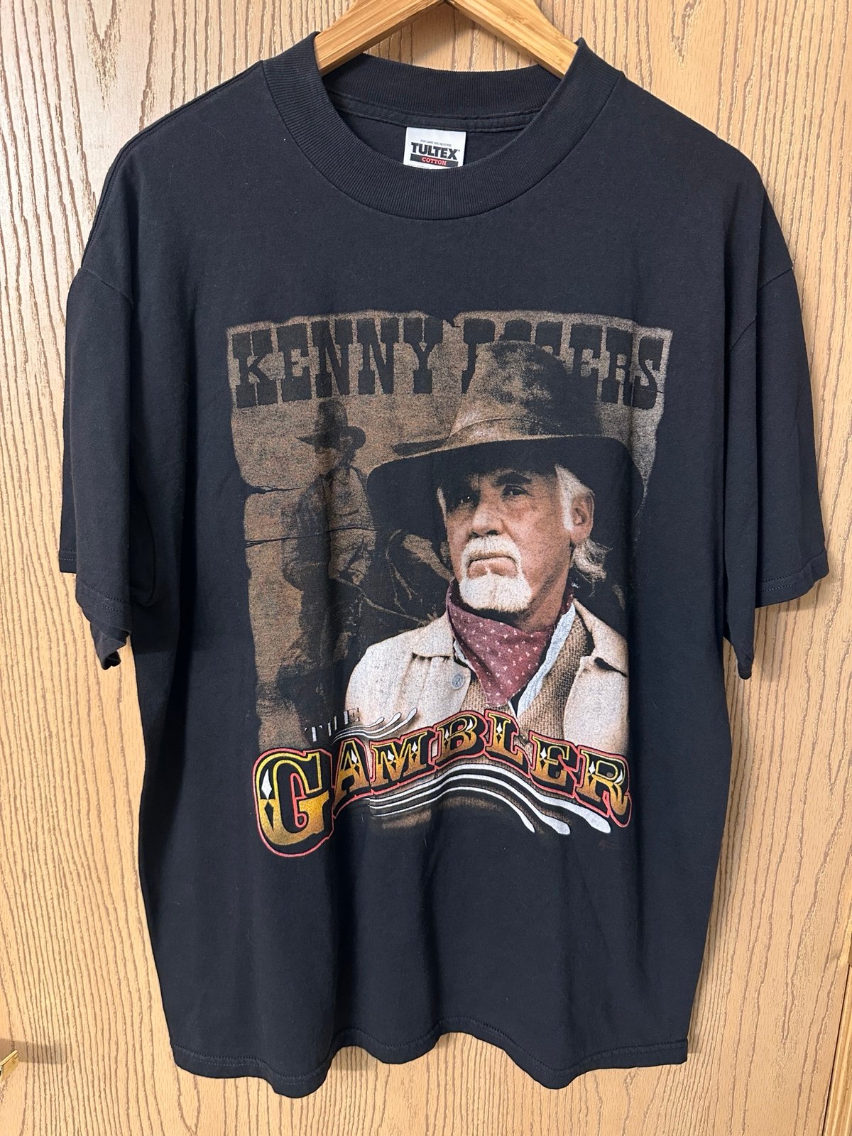 Tultex Vintage Kenny Rodgers The Gambler T-Shirt