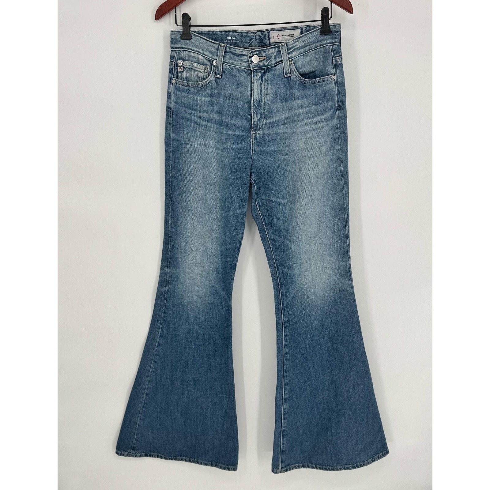 AG Adriano Goldschmied The Iva High Rise Bell Bottom Jeans Light Wash Size 28R