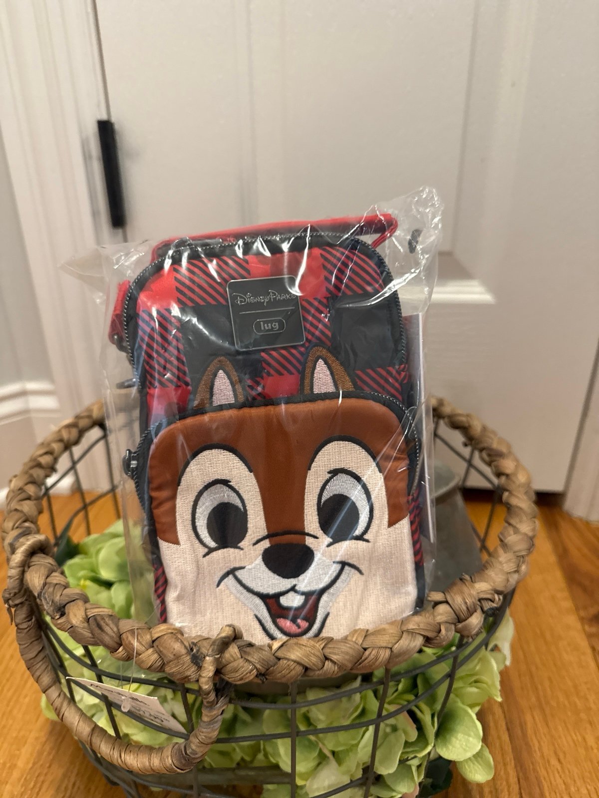Disney Parks Lug Chip