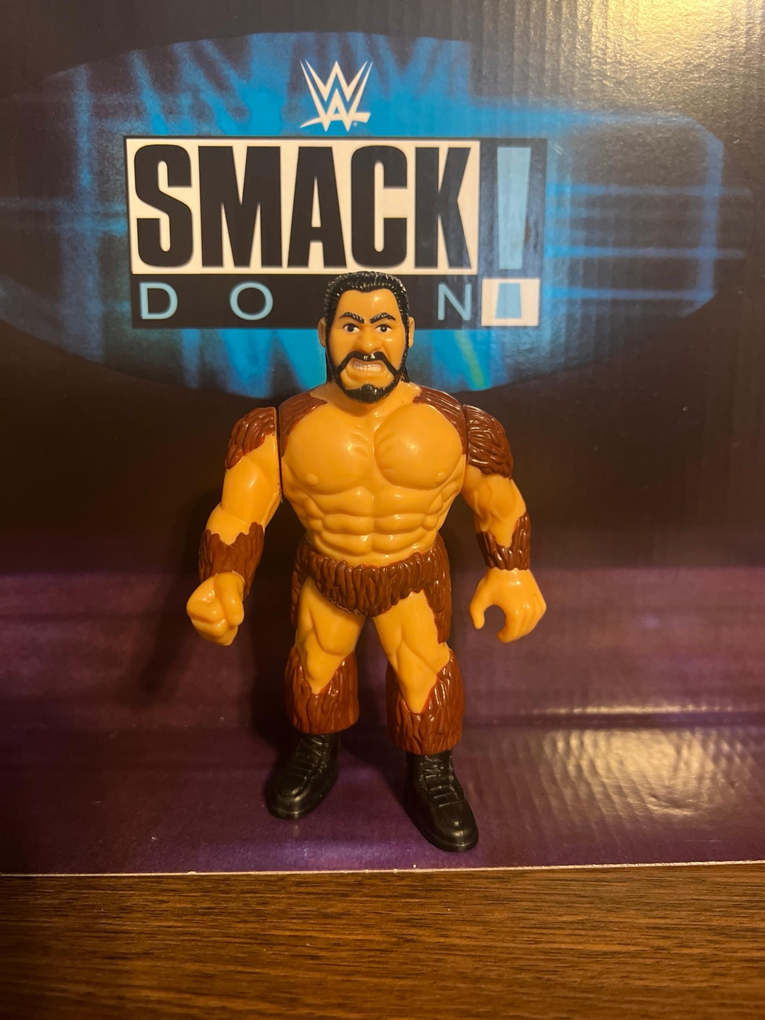 WWF Hasbro Giant Gonzalez Wrestling Action Figure Vintage WWE