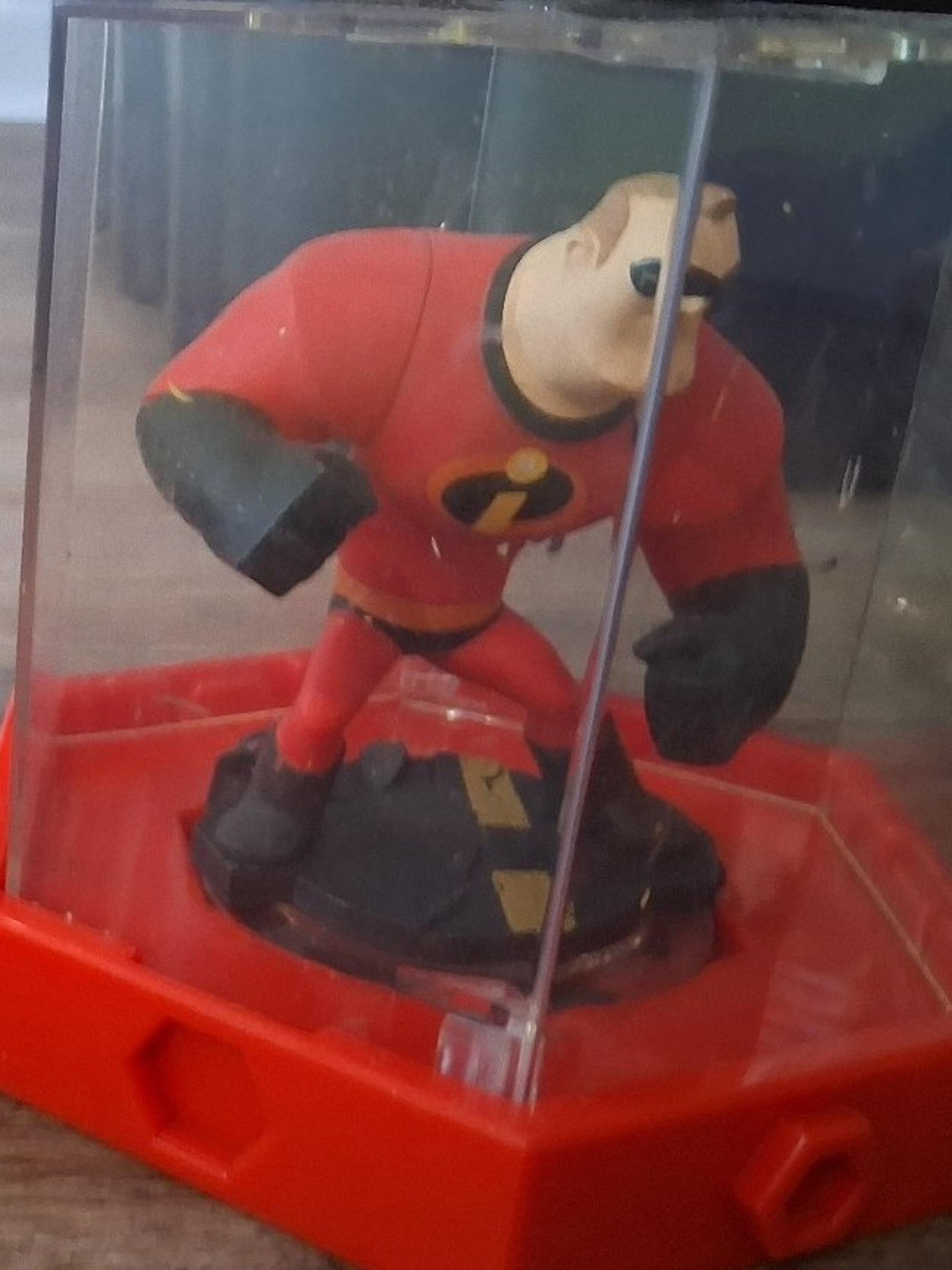 Mr Incredible game piece - Disney Infinity