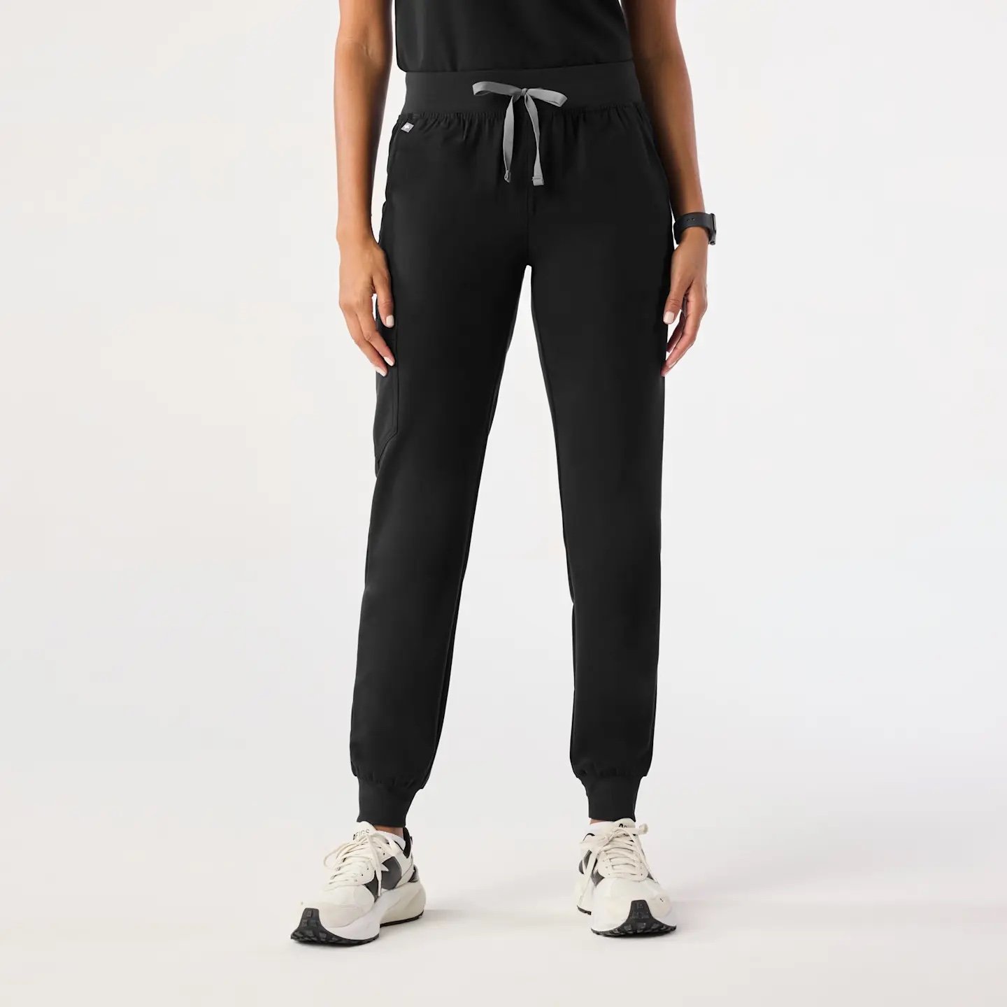 FIGS Zamora Jogger Scrub Pants Black
