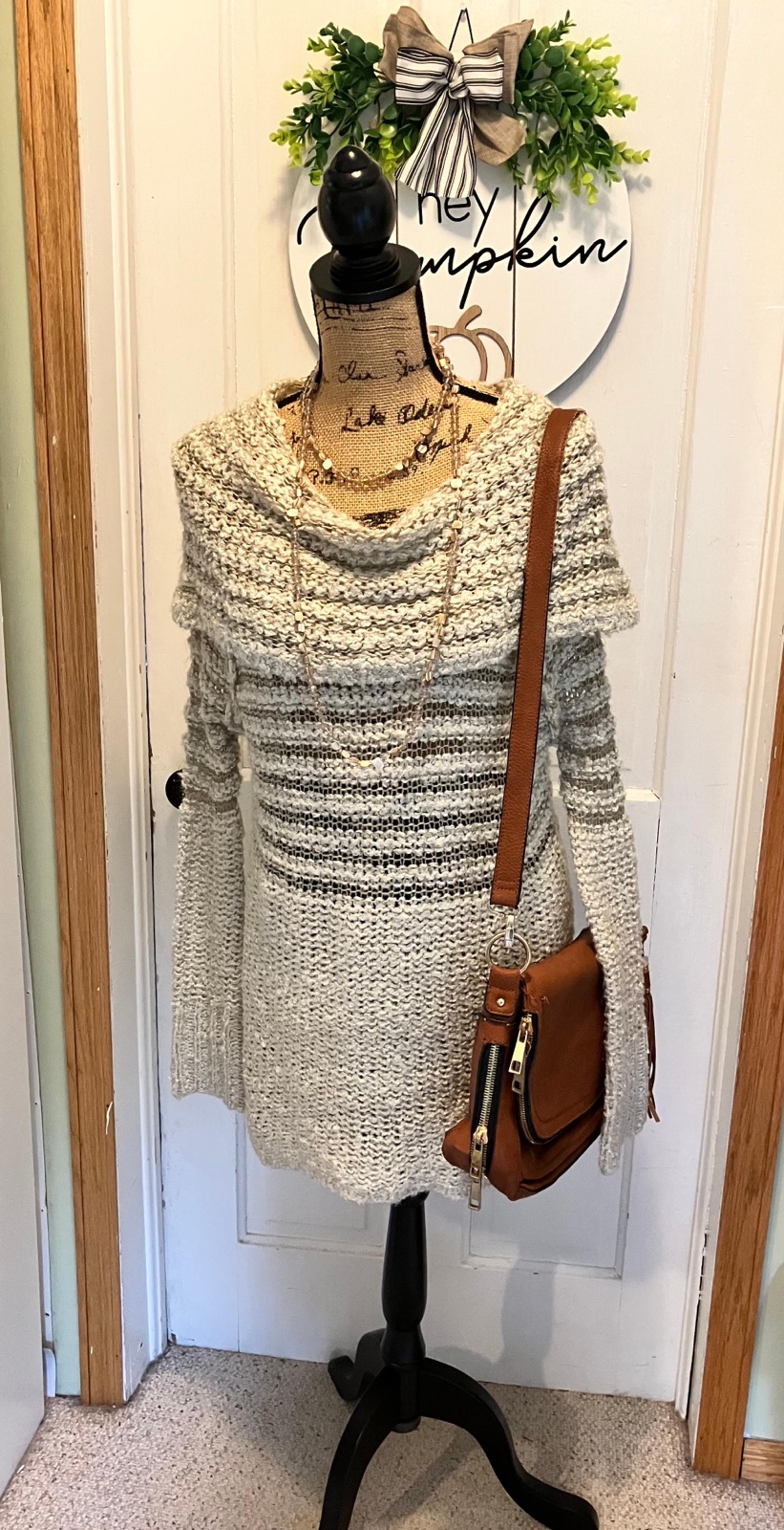 Umgee Cowl Neck Tunic Length Sweater - Small