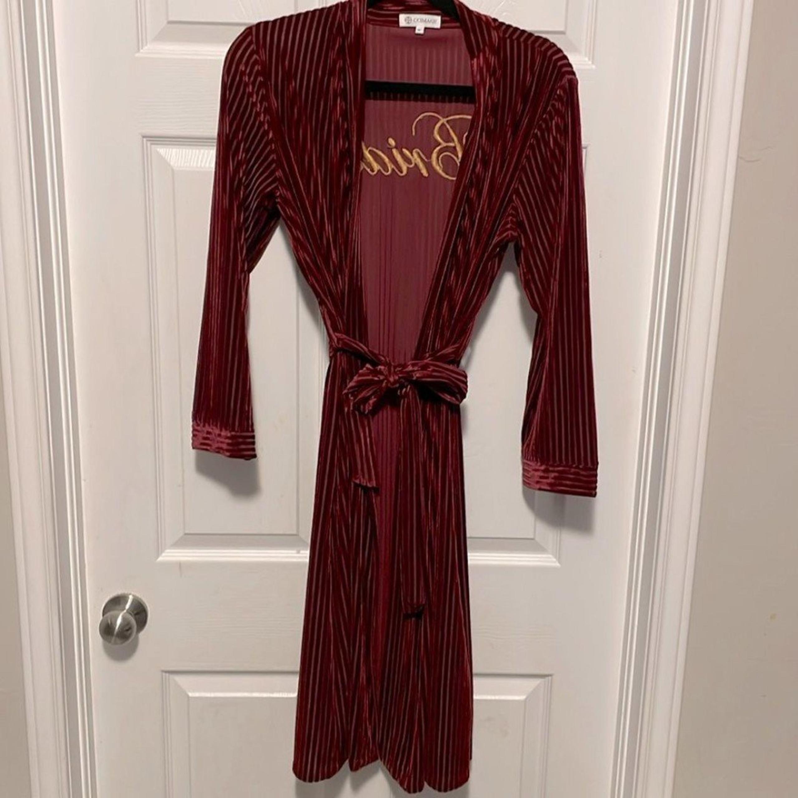 Burgundy Velvet Bride Robe Women’s Medium Wedding Boutique Embroidered Kimono