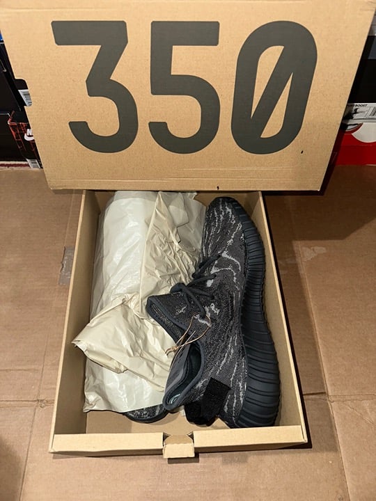 adidas Yeezy Boost 350 V2 MX Dark Salt size 11.5