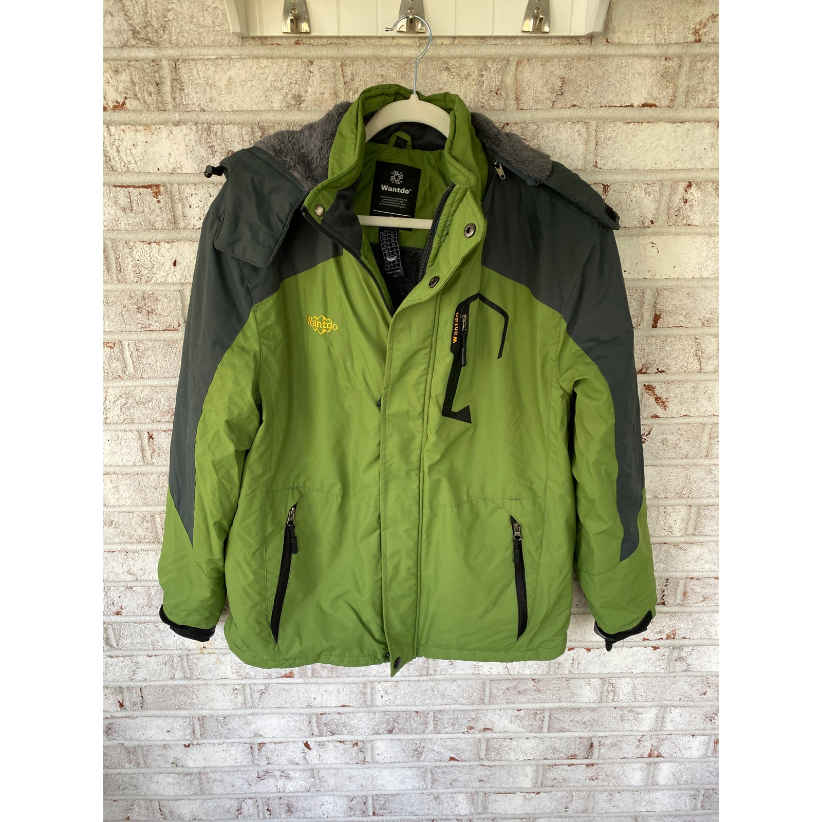 Wantdo Ski/Snow Jacket Size Medium