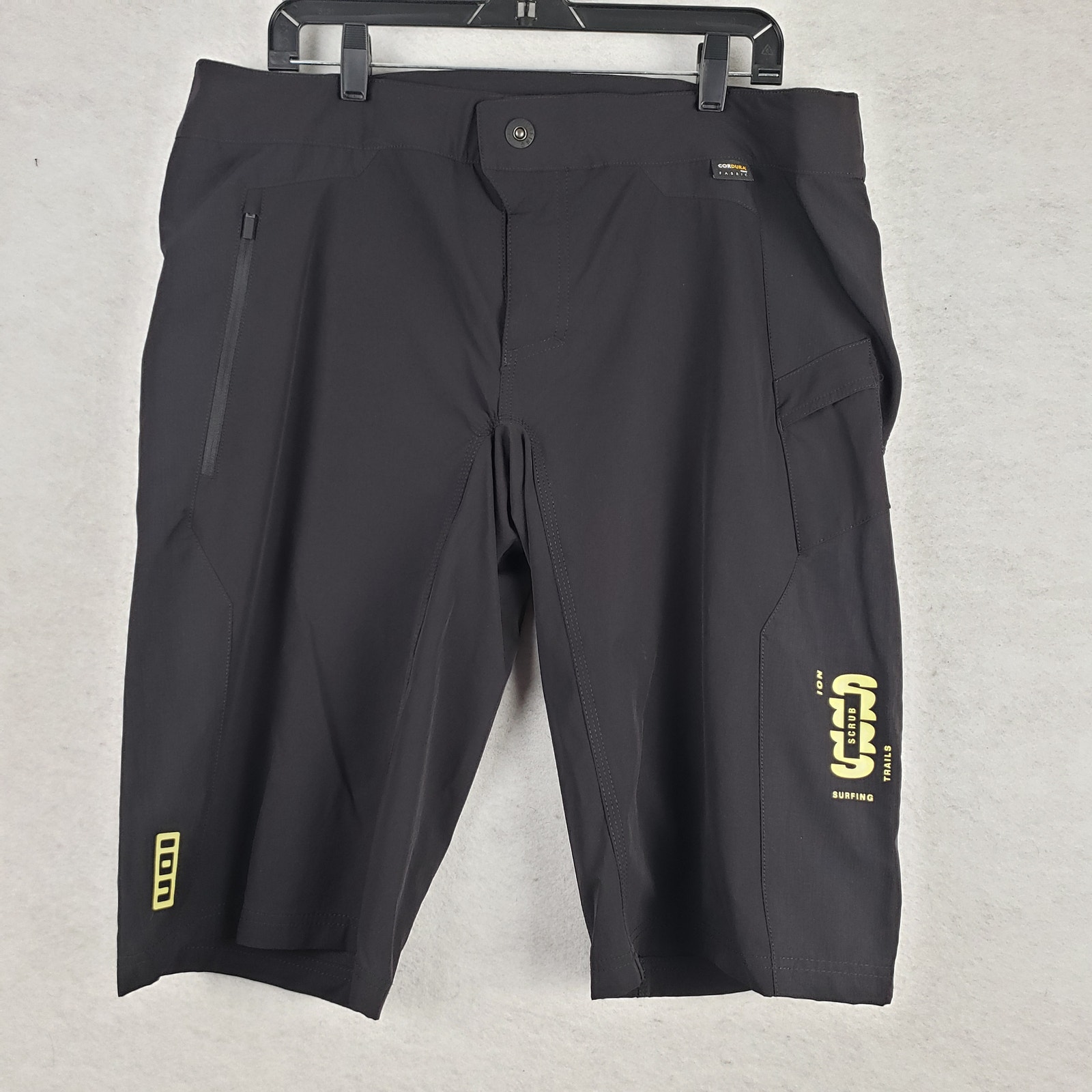 Ion Men's Size XL Scrub Bikeshorts Black Cordura 4-Way Stretch Surfing Sporty