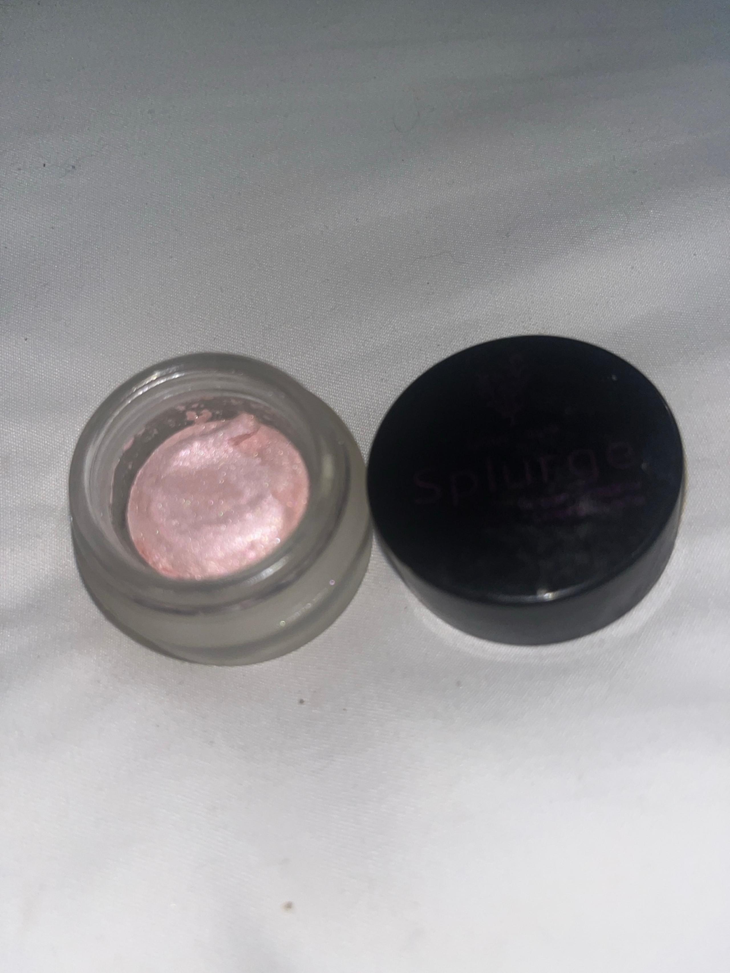 Younique Splurge Cream Shadow “Hopeful”