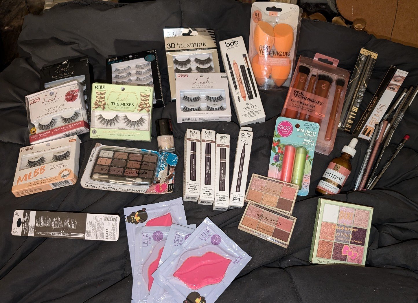 Makeup bundle huge 40 piece lot brand new