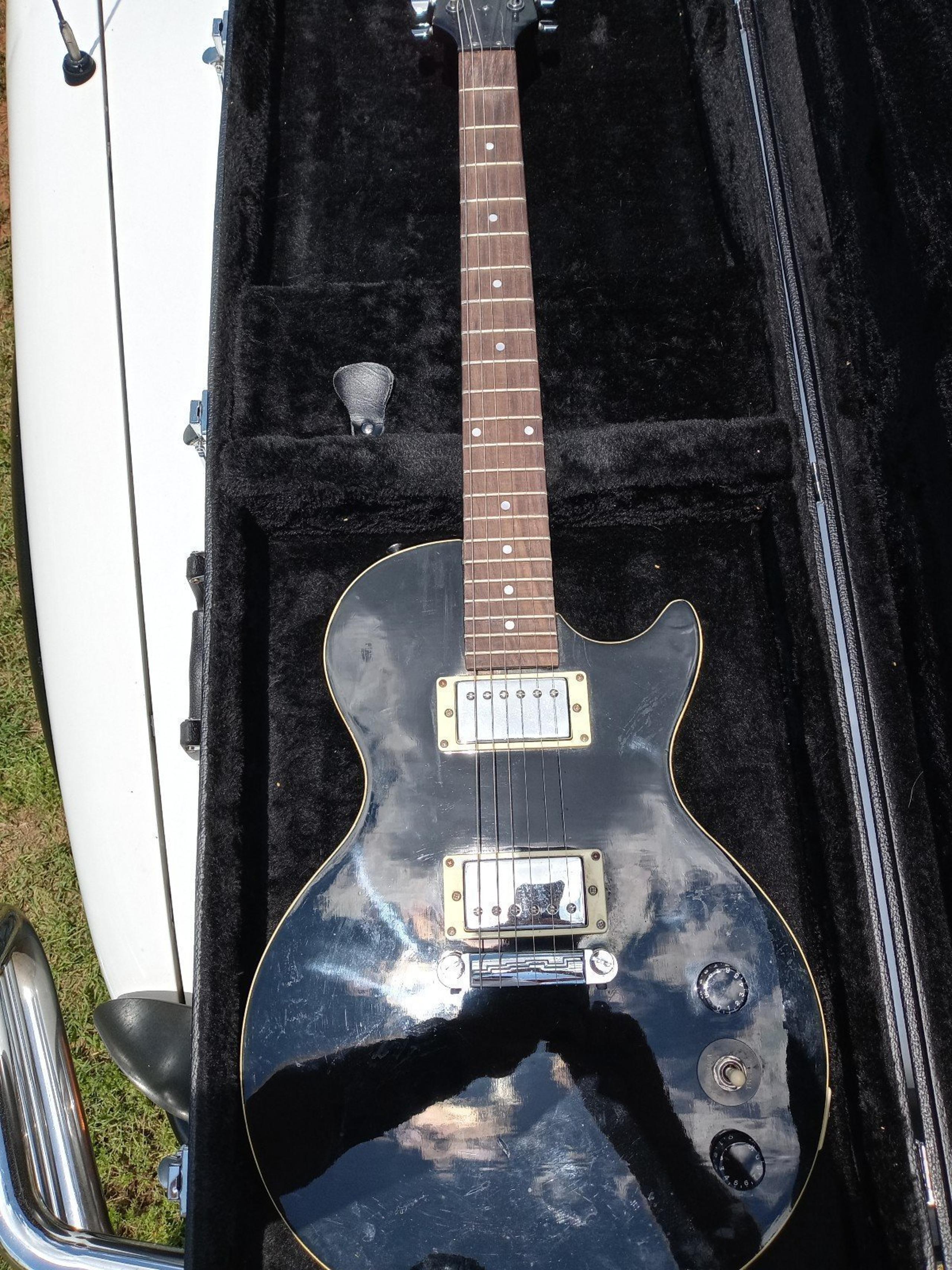 Gibson Epoch Electric Guitar