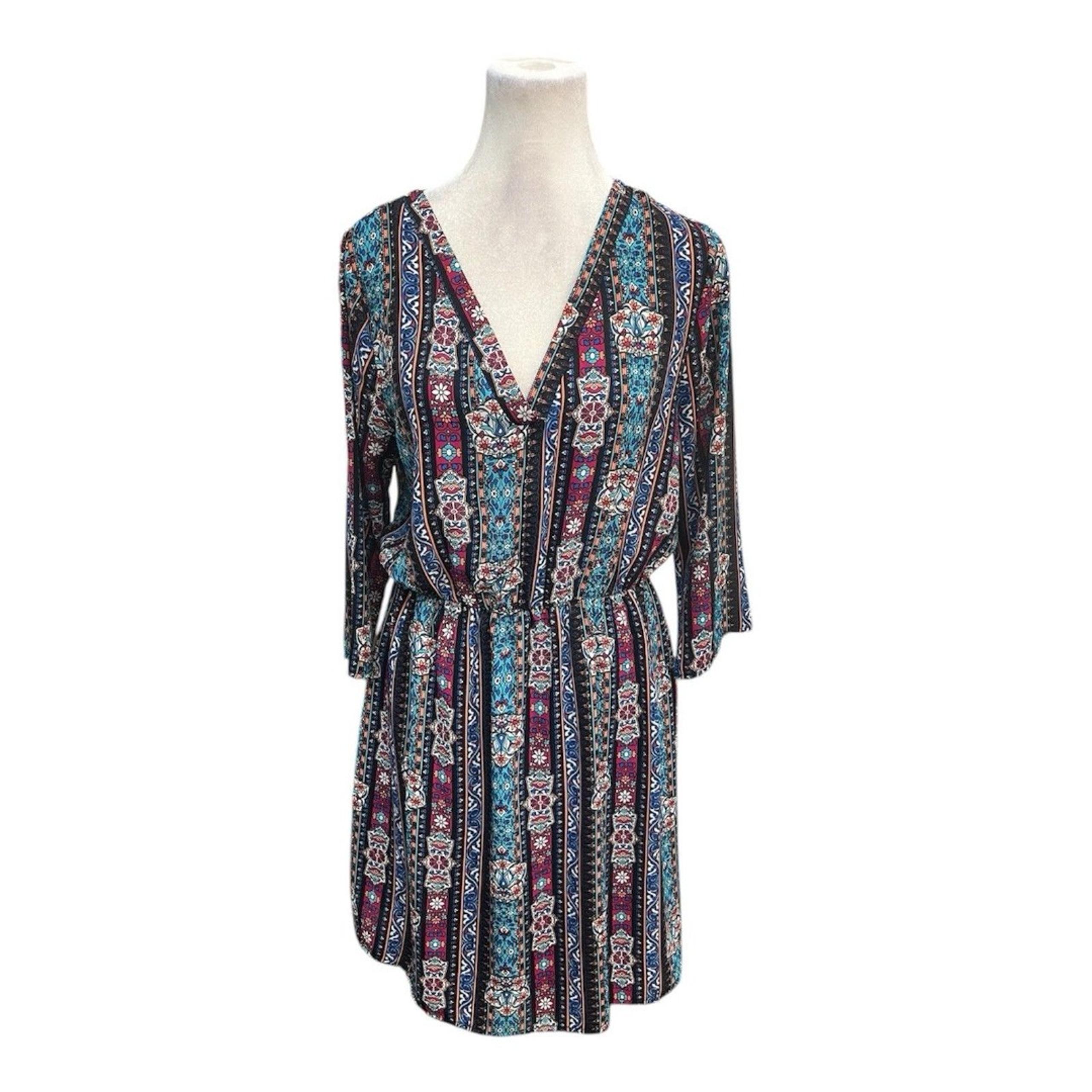 Everly Women’s Blouson Dress 3/4 Sleeve Size M Semi- Sheer V Neck Elastic Waist