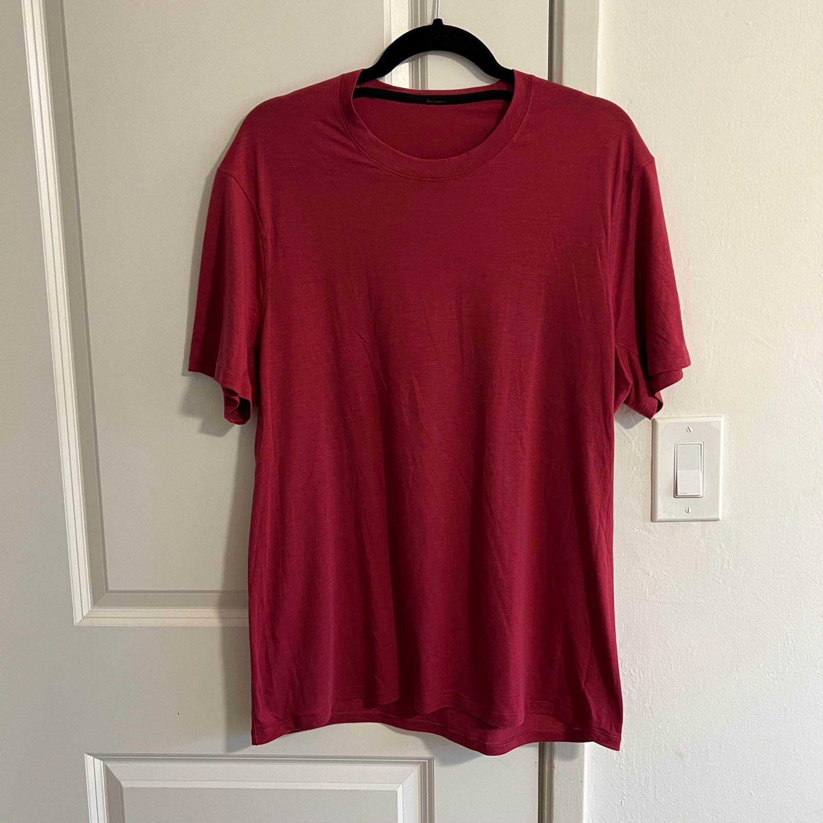 Lululemon Men's Short Sleeve Shirt, L
