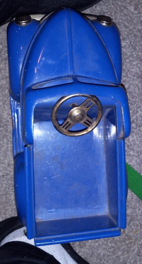Ford metal truck