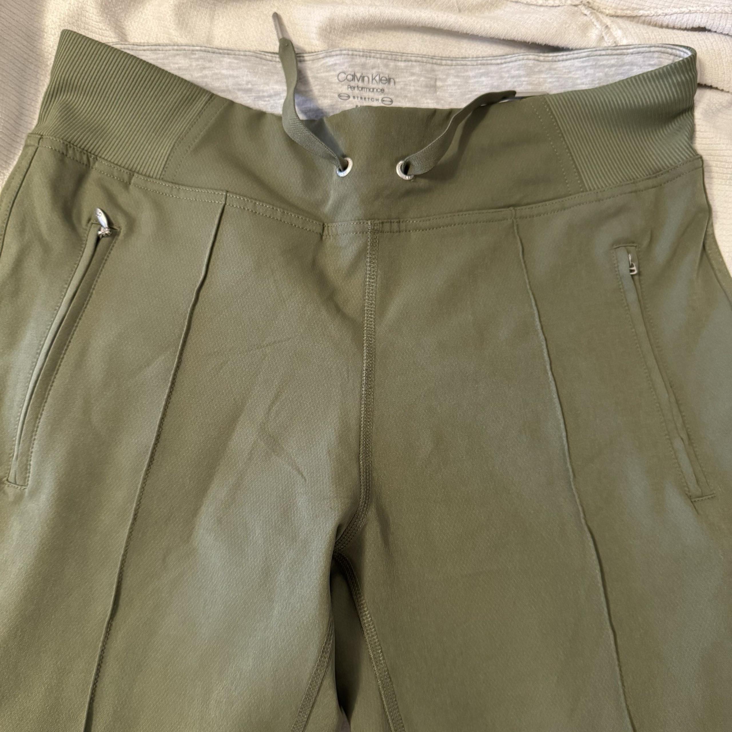 Calvin Klein Men’s Stretch Sport Pants Color Green Size S PFCP6011