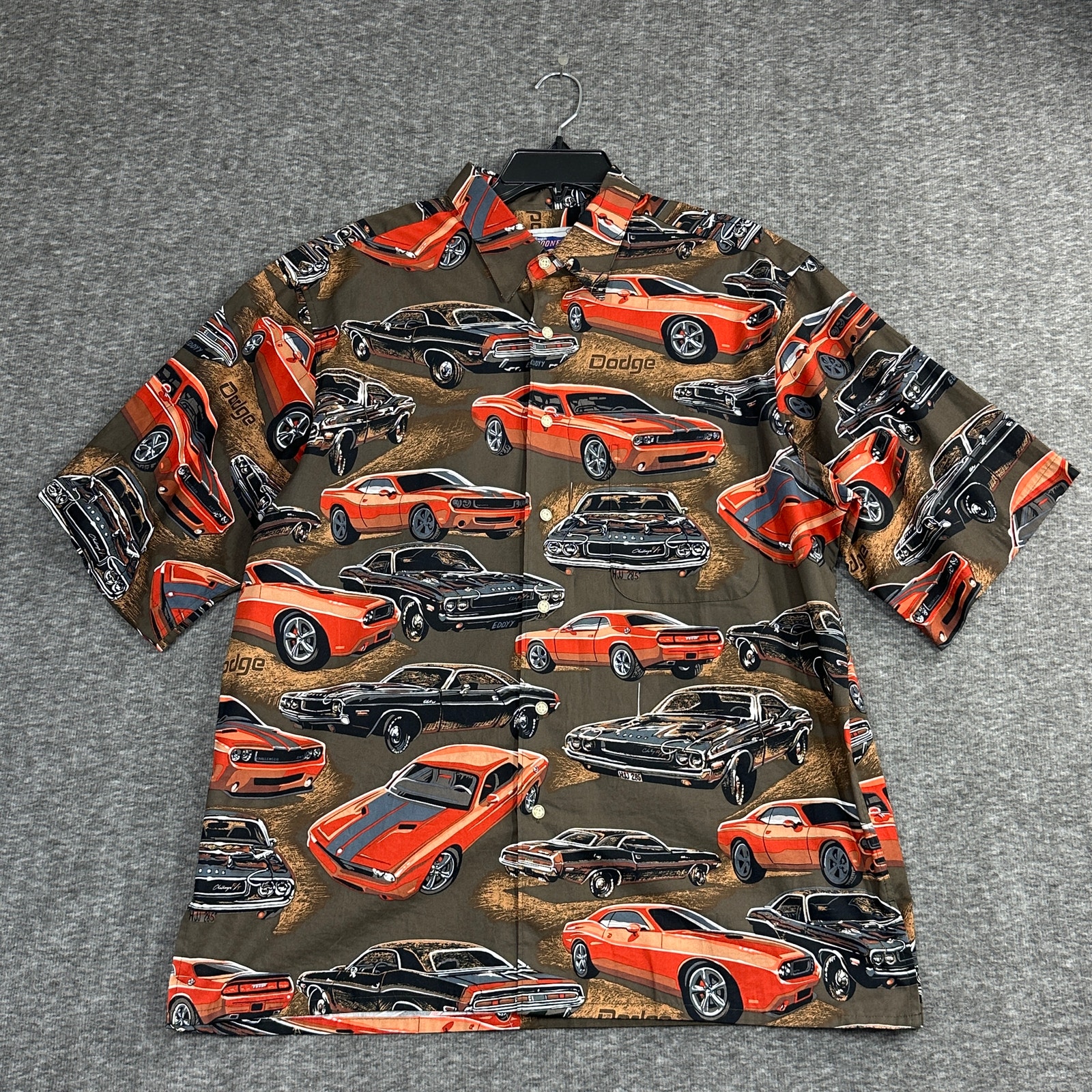 Reyn Spooner Hawaiian Sport Muscle Car Mens Shirt Large Dodge Challenger