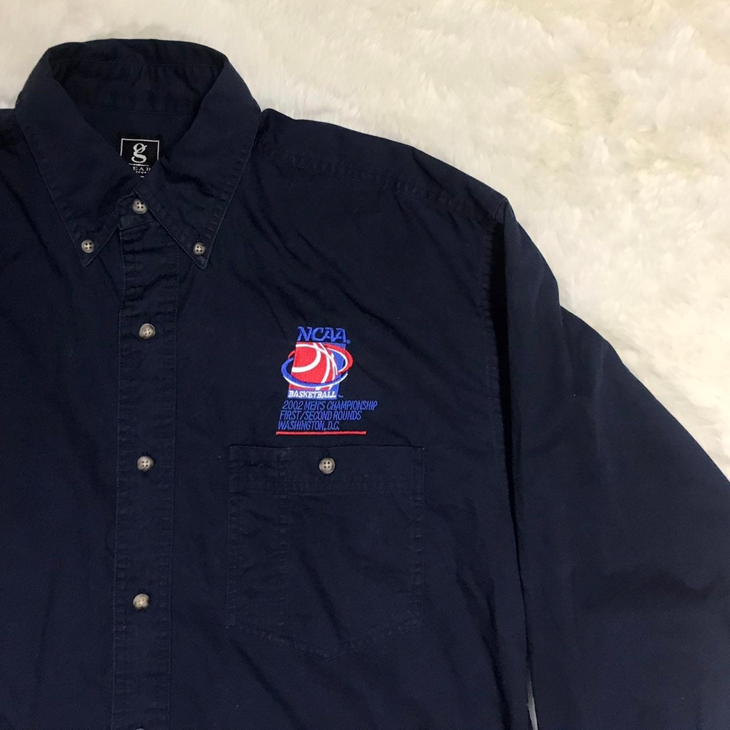 Vintage 2002 NCAA Basketball MARCH MADNESS Button Down Shirt - Washington DC