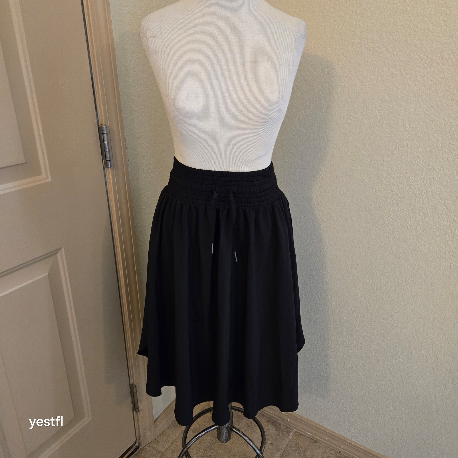 Lululemon The Everyday Skirt Black S