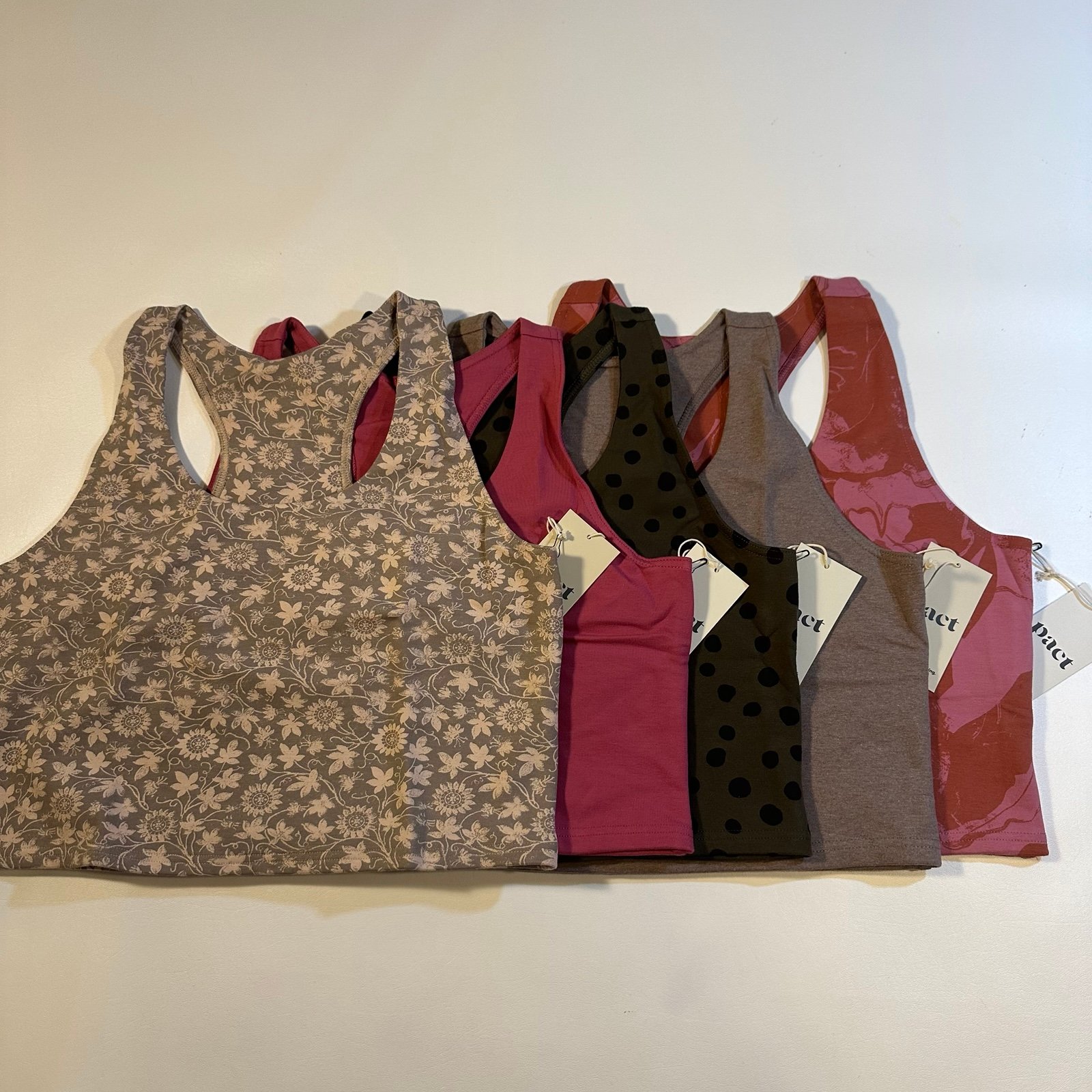 Lot Of FIVE NWT Pact Size XL Organic Cotton Blend Purefit On The Go-To Crop Tops