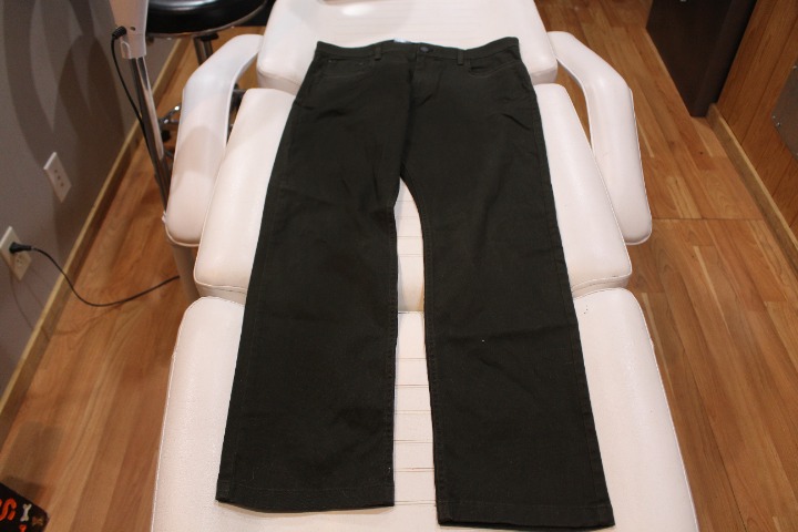 CALVIN KLEIN SIZE 34