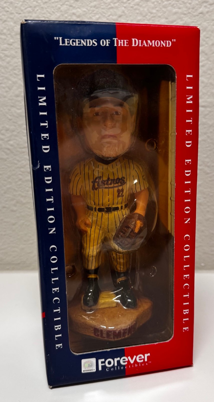 FOREVER COLLECTIBLES ROGER CLEMENS ASTROS LEGENDS OF THE DIAMOND BOBBLEHEAD