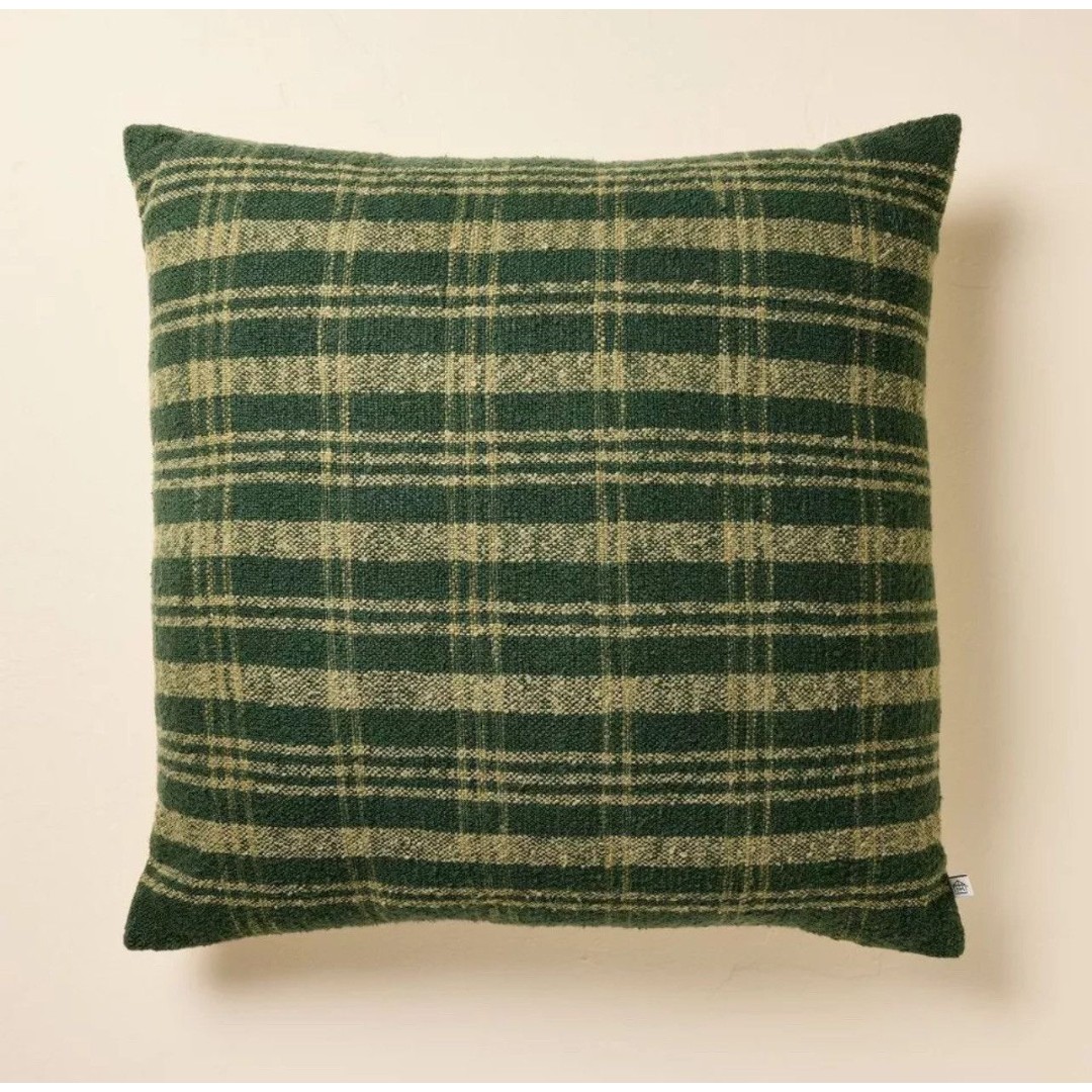 hearth and hand throw pillows
