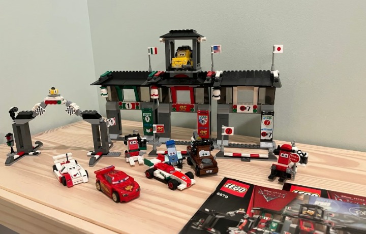 LEGO Disney Cars Exclusive Limited Edition Set #8679 Tokyo International Circuit