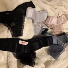 5 victoria secret thongs