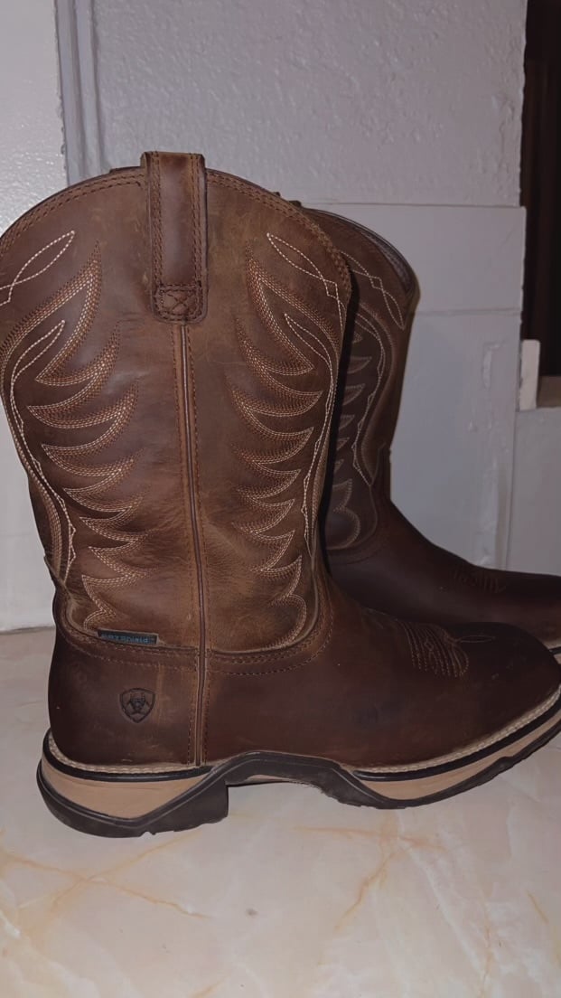 Women’s waterproof boots!