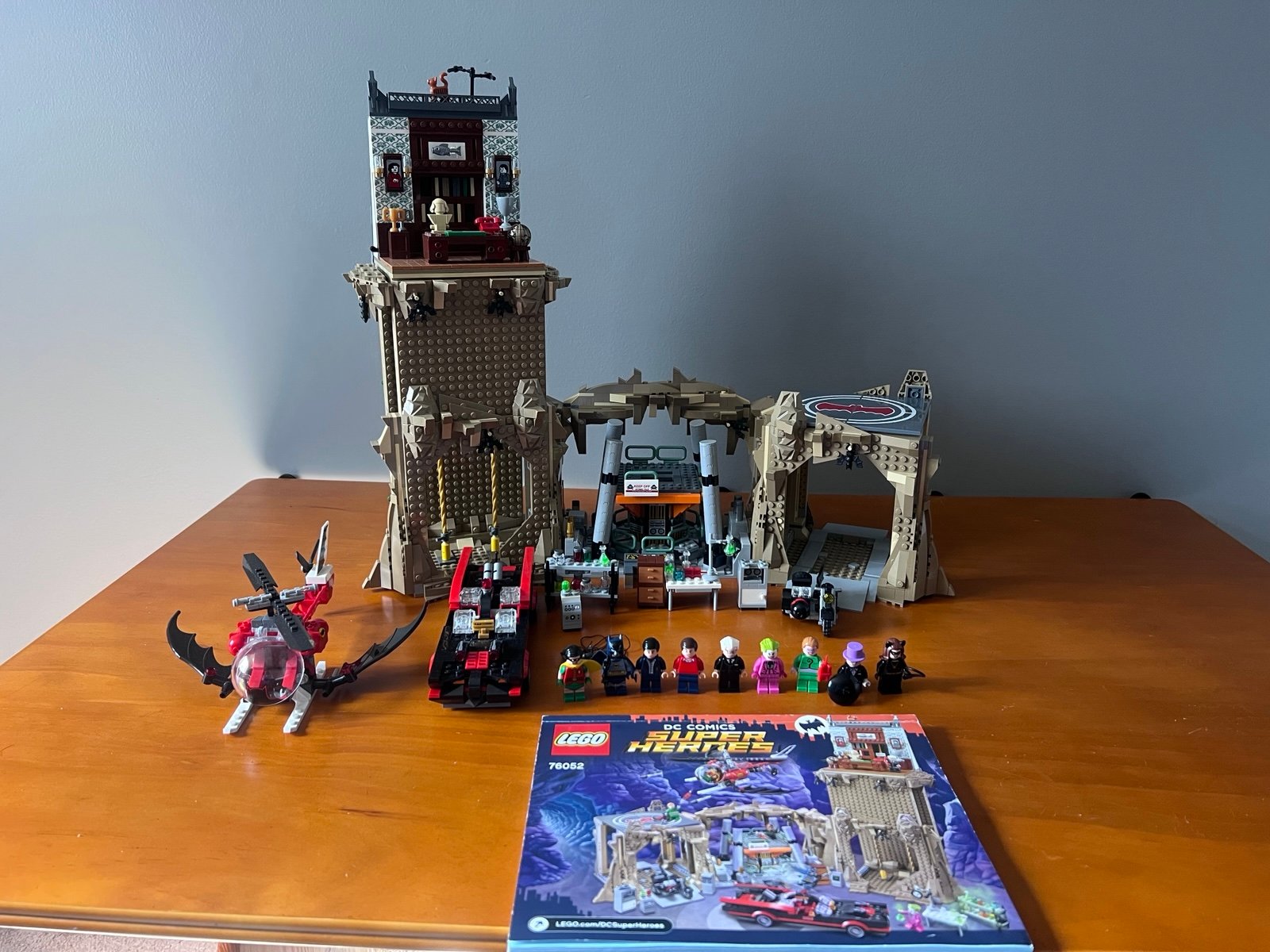 Lego 76052 Classic TV Series Batcave