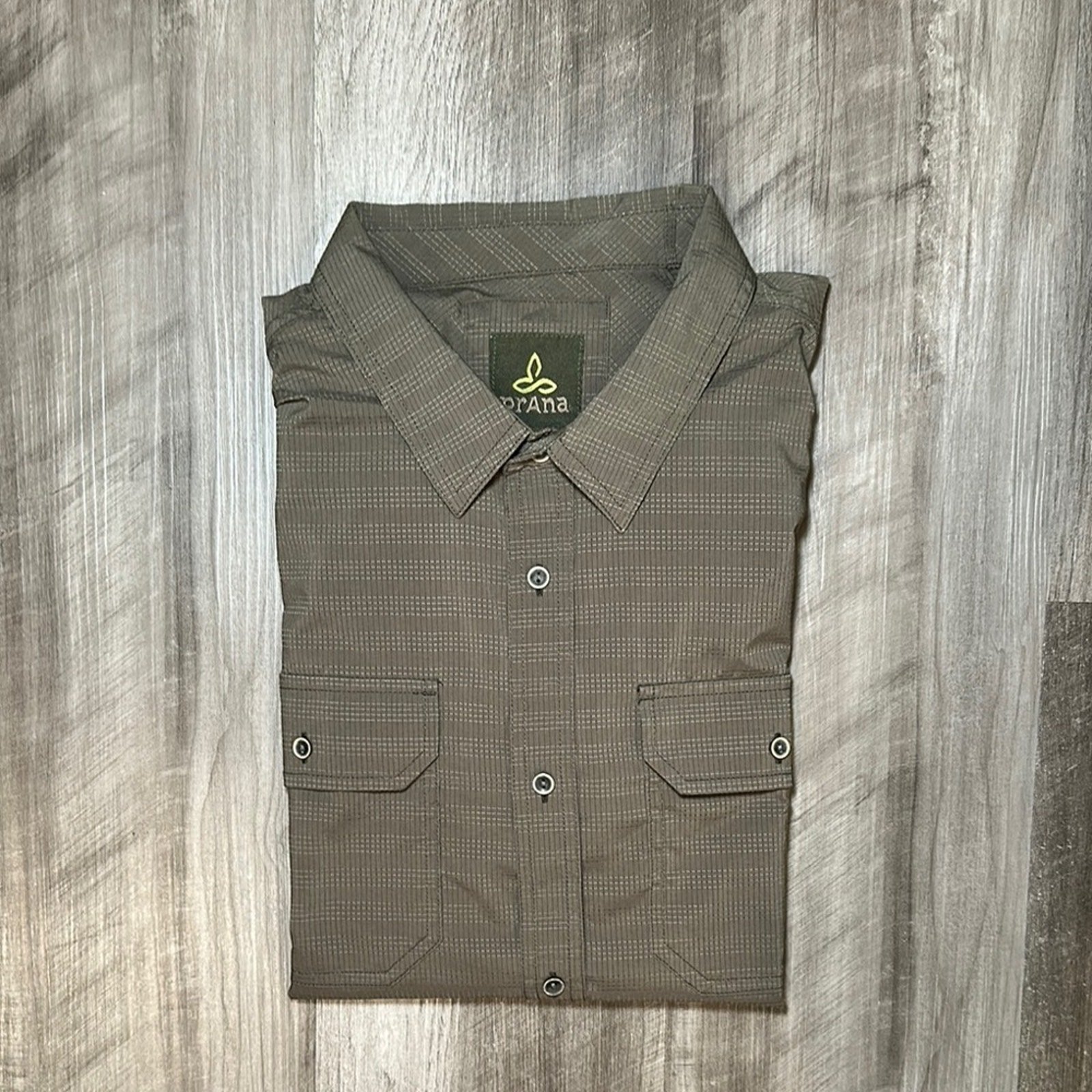 Prana Cayman Short Sleeve Button Down - XL
