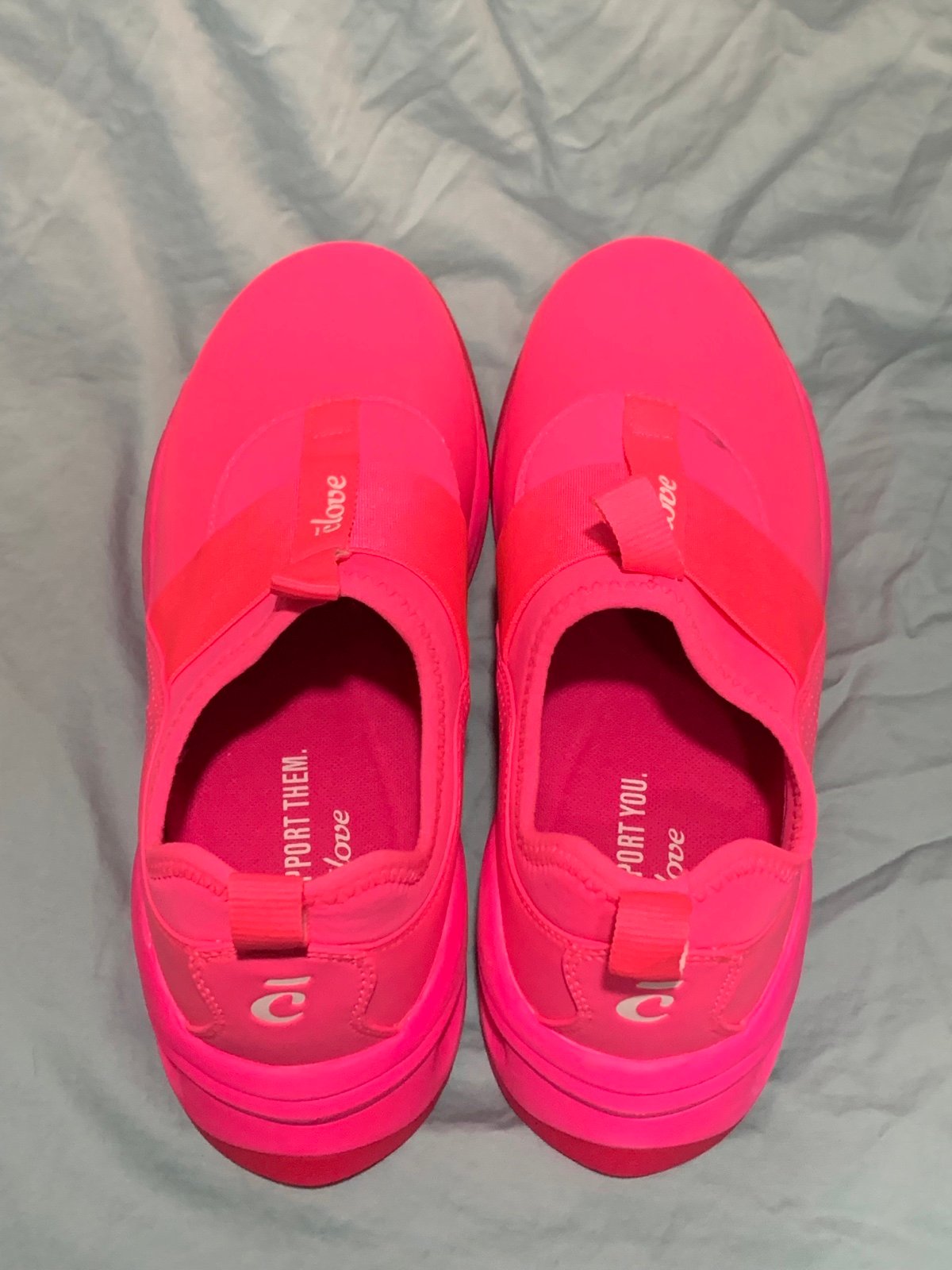 Clove Women's Solo Hot Pink Limited Edition Slip-On Nursing Sneakers Size 8.5
