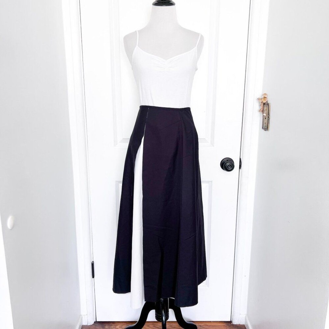 Babette Black and White Peekaboo Slit Maxi Skirt