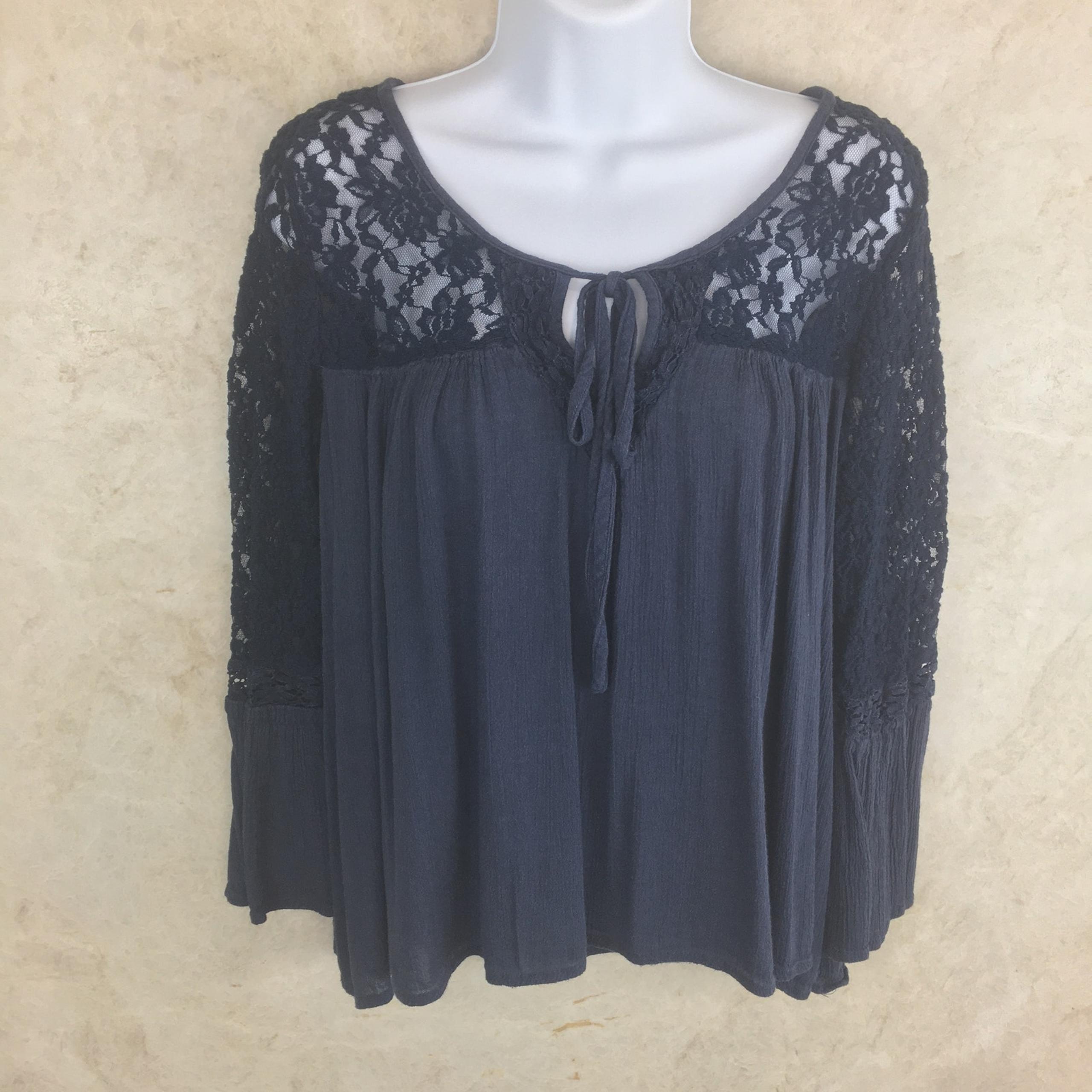 Mudd Blue Summer Cotton Blend Lace Top with Bell Sleeves Women's Size L