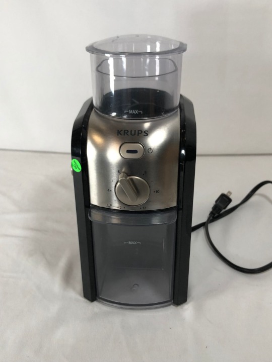 8 oz. Black Stainless Steel Burr Coffee Grinder with Adjustable Settings