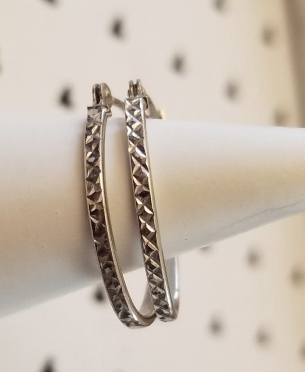 14K White Gold Hoop Earrings