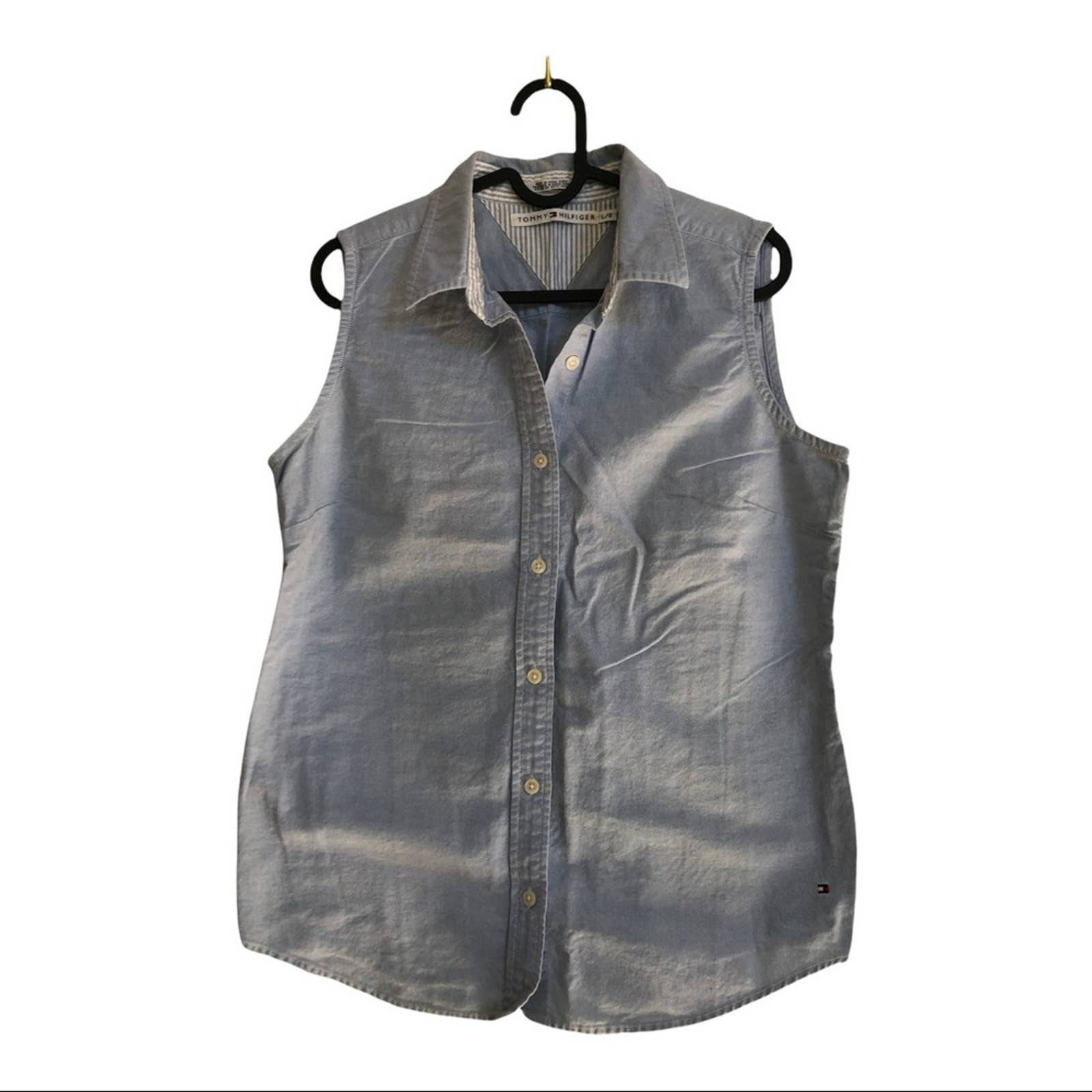 Vtg Tommy Hilfiger sleeveless button down denim look shirt women’s L