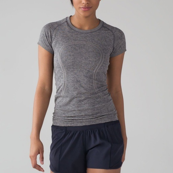 Lululemon Swiftly Tech Short Sleeve Crew Black / White