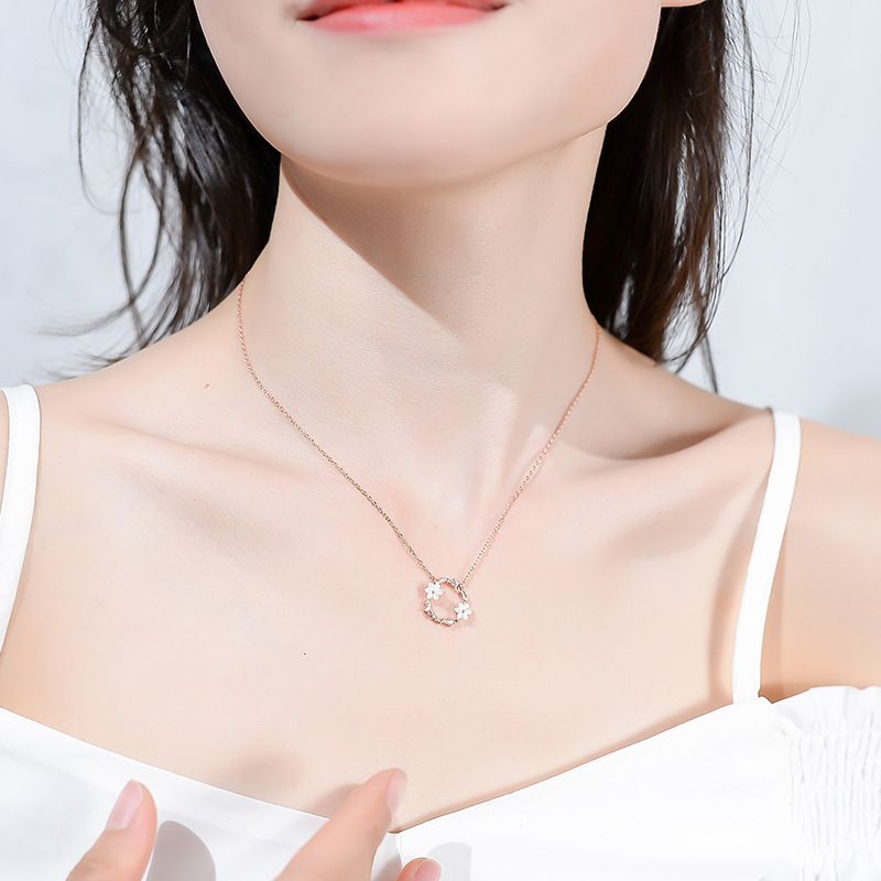 New s925 sterling silver wreath necklace with fashionable design pendant clasp c