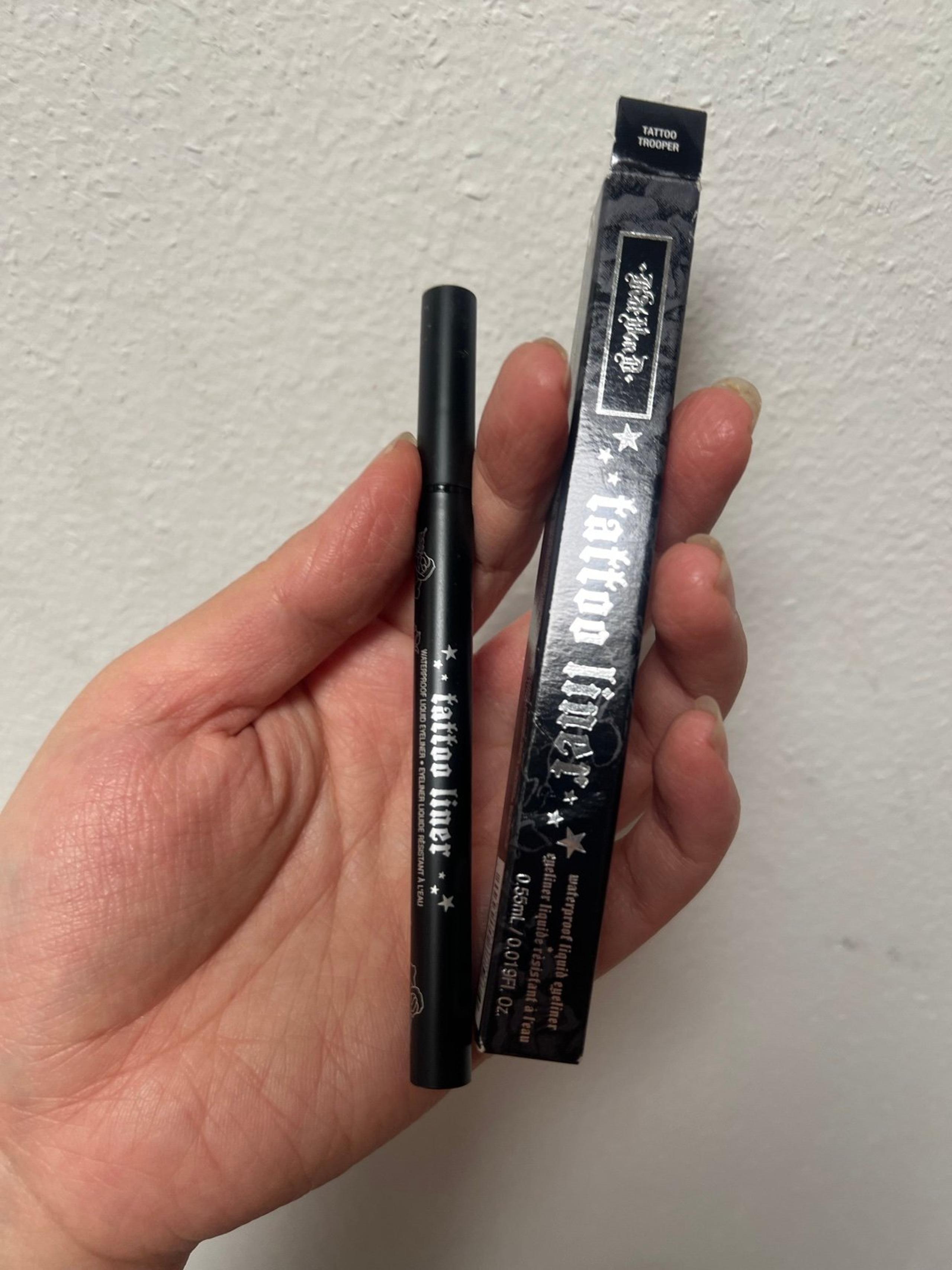 TATTOO LIQUID EYE LINER EYELINER .019 OZ / .55 ML Tattoo TROOPER NIB - Kat Von D
